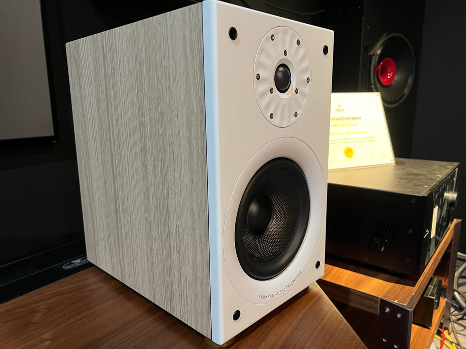 Starke Sound Beta7 Speaker (Pair) 7“ BookShelf (Oak Ebony Black / Euro Oak White / Aoki Flaxen Grey)